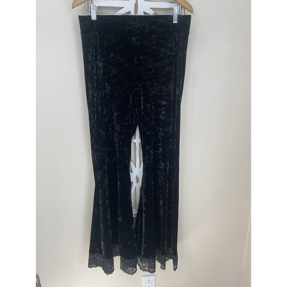 Torrid Crushed Velvet Flare Leggings 2x Black Lace Stretch Pull on Pockets